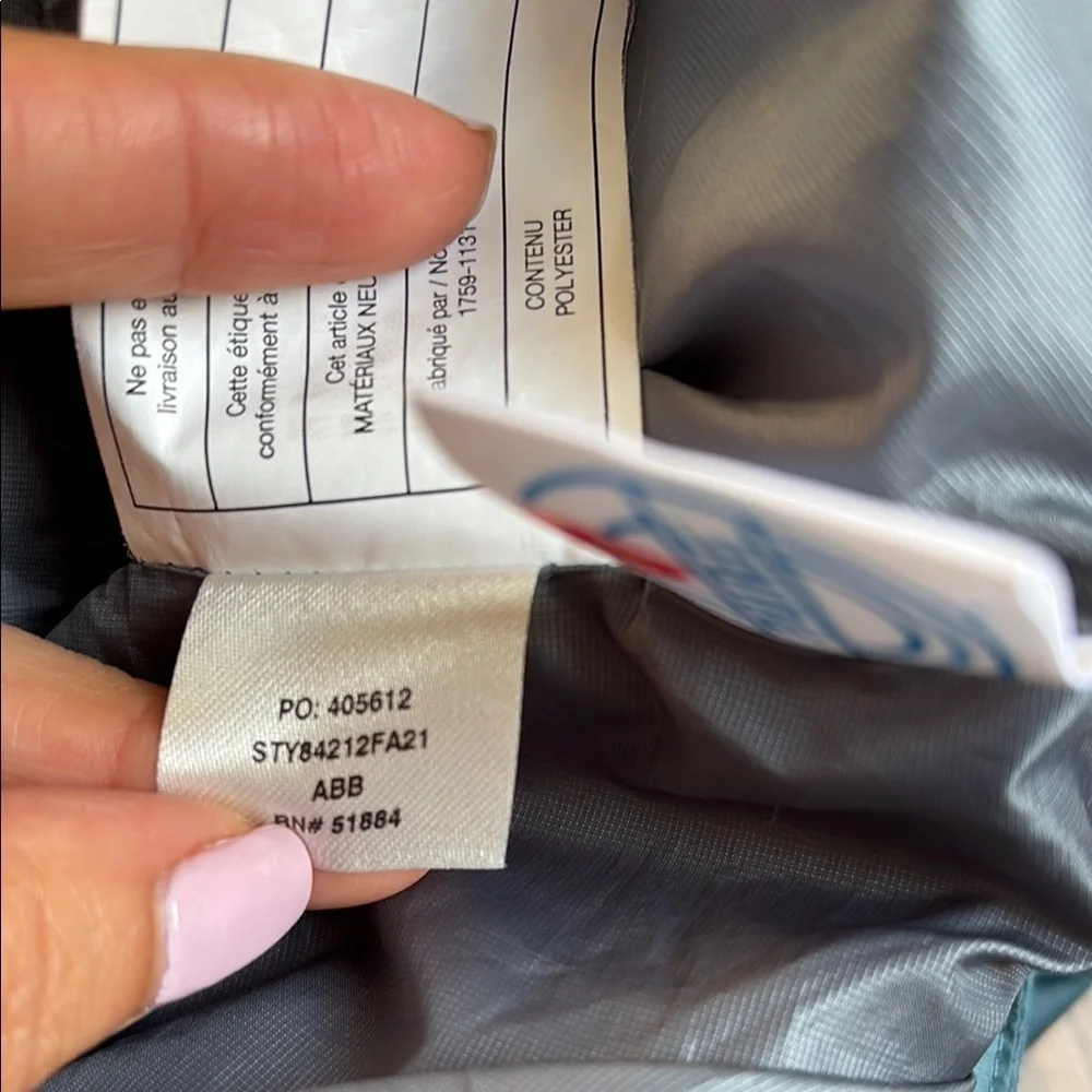 Patagonia men’s nano puff jacket size small